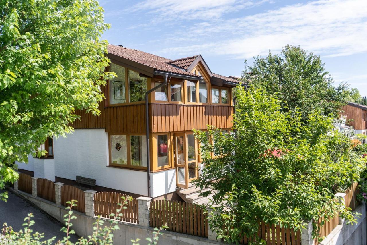 Apartment Salzburg City&Lake Elixhausen Eksteriør bilde